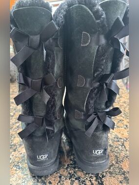 UGG Black Tall Bailey Bow Tall II - Size 8